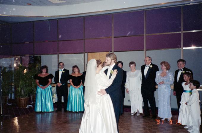 minerva_deak_f_c6_s3_336_szollosi_leanya_eskuvo_1991-022