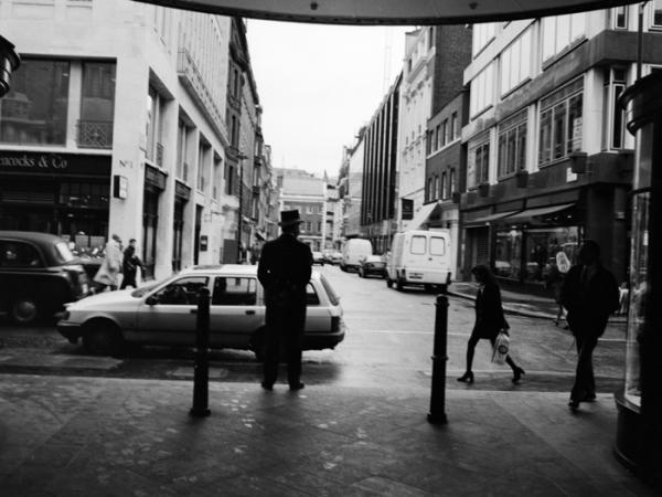 minerva_deak_f_c8_s1_007_1996_london-025