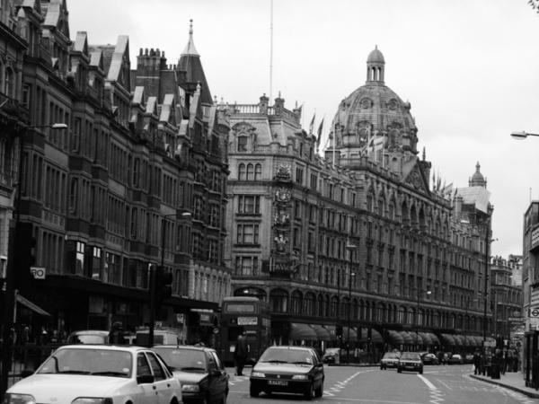 minerva_deak_f_c8_s1_019_1996_london-025