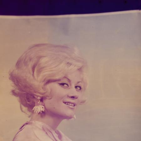 minerva_dn_1969_388_toso_arkosi_011