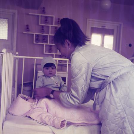 minerva_dn_1970_420_reclama_1_iunie_002