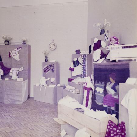 minerva_dn_1971_497_expozitie_redactie_005