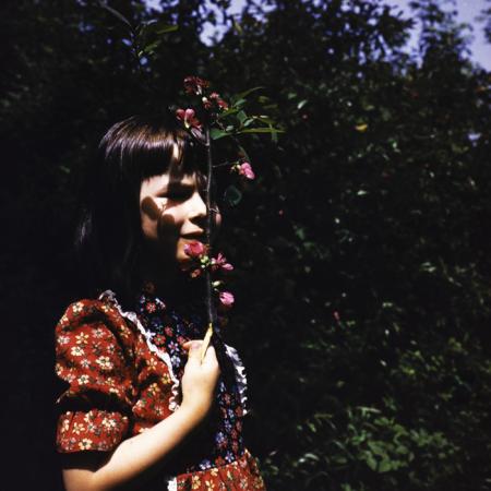 minerva_dn_1973_645_copii_si_flori_norica_rebreanu_lacul_de_la_gilau_eva_varga_006