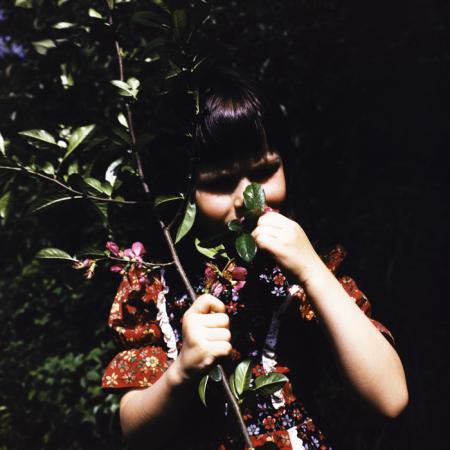 minerva_dn_1973_645_copii_si_flori_norica_rebreanu_lacul_de_la_gilau_eva_varga_011