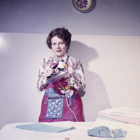 minerva_dn_1976_1994_reclama_fier_de_calcat_005