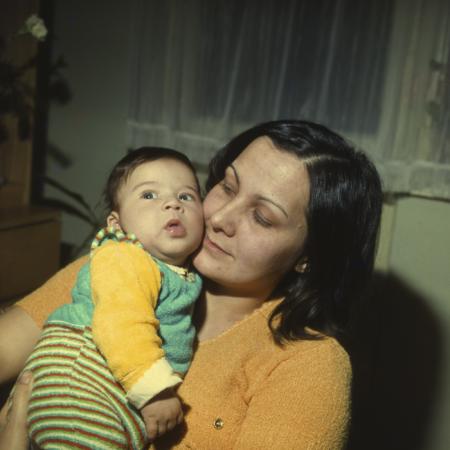 minerva_dn_1977_2008_haina_copil_008