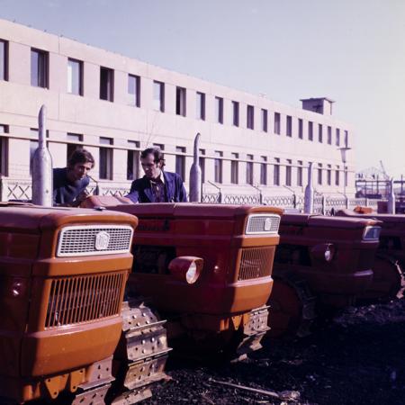 minerva_dn_1977_2279_fabrica_de_tractoare_miercurea_ciuc_003