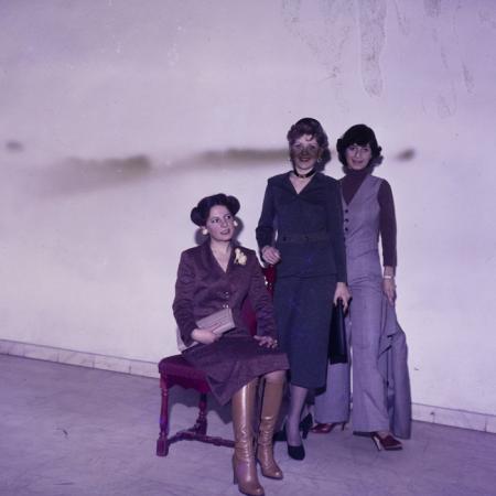 minerva_dn_1979_2449_reclama_comert_central_001