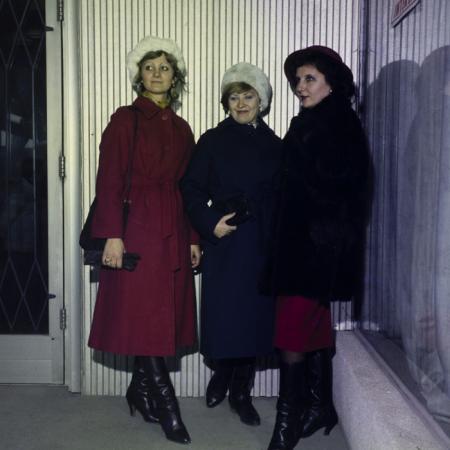 minerva_dn_1984_2752_reclama_confectii_002