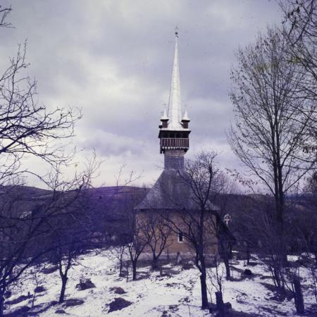 minerva_dn_1990_biserica_002