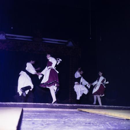 minerva_dn_szinhaz_nepi_tanc_003