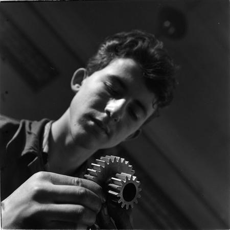 minerva_metalu_rosu_007