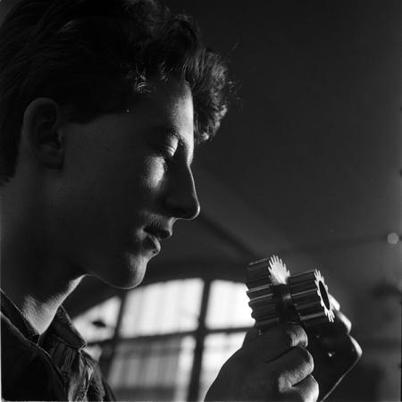 minerva_metalu_rosu_009