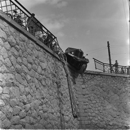 minerva_metalu_rosu_033