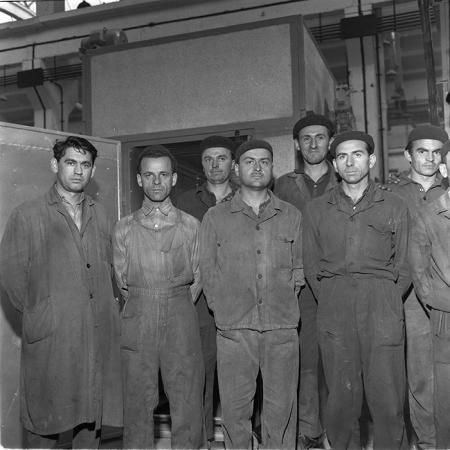 minerva_metalu_rosu_035